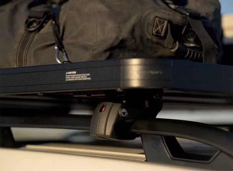 Front Runner takplattform Slimline II Grab-on fästen / förhöjda rails 1165mm x 1358mm