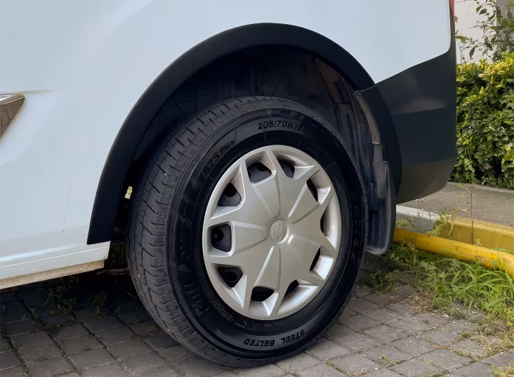 Skärmbreddare mattsvarta Ford Transit Custom 2018-2023