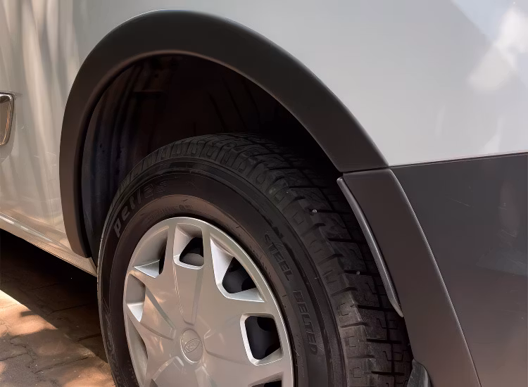 Skärmbreddare mattsvarta Ford Transit Custom 2018-2023