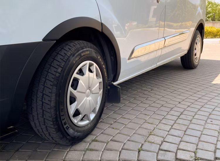 Skärmbreddare mattsvarta Ford Transit Custom 2018-2023