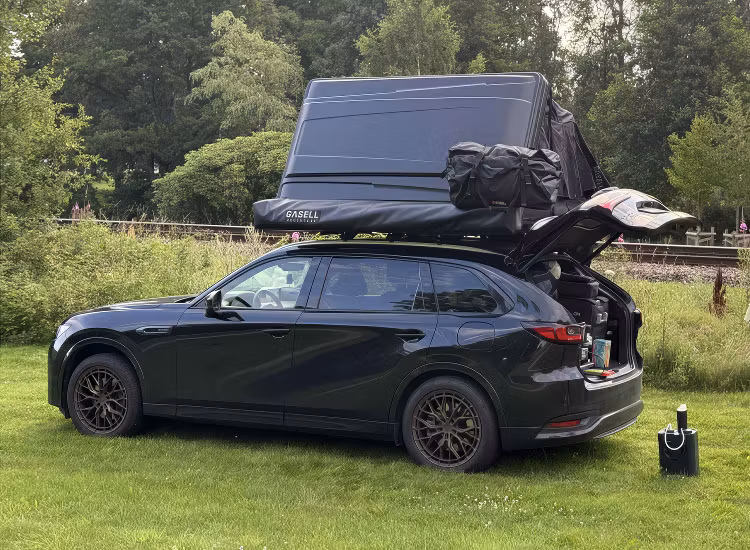 Frontrunner takplatform Slimline II monterad på en Mazda CX-80 2025