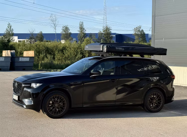 Frontrunner takplatform Slimline II monterad på en Mazda CX-80 2025