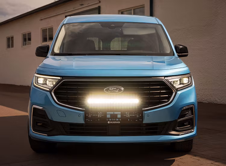 Extraljuskit Lazer Linear-18 / Glide Ford Transit Connect 2023+