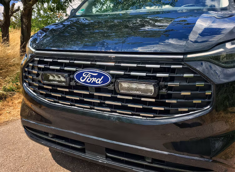 Extraljuskit Lazer Triple-R 750 Ford Tourneo Custom 2024+