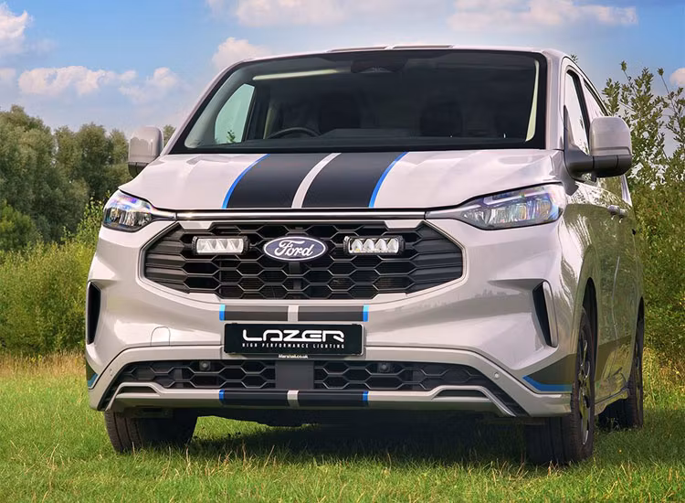 Extraljuskit Lazer Triple-R 750 Ford Transit Custom Sport 2024+