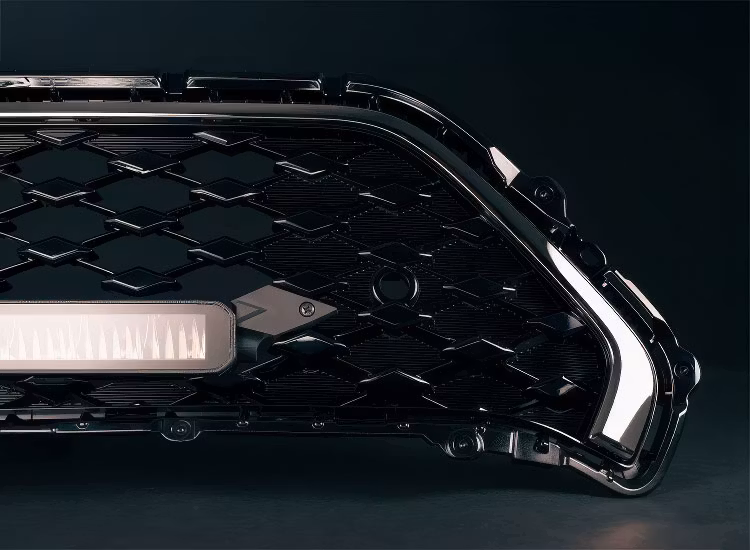 Lumen grillkit Helios S20 Toyota RAV4 Plug-in Hybrid 2024+