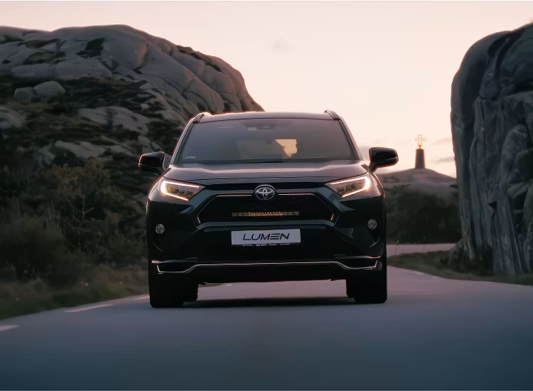 Lumen grillkit Helios S20 Toyota RAV4 Plug-in Hybrid 2024+