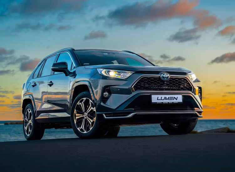 Lumen grillkit Helios S20 Toyota RAV4 Plug-in Hybrid 2024+