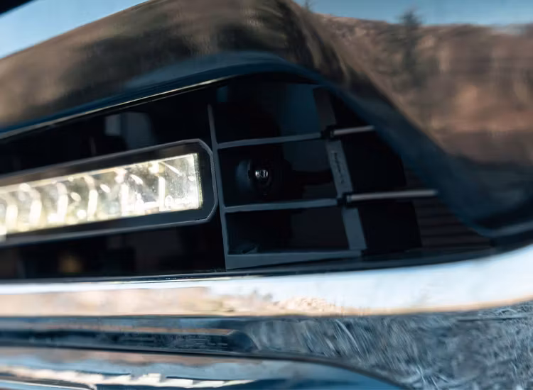 Lumen grillkit Performance CS20 Toyota Hilux SR 2021+