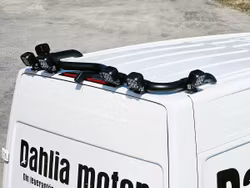 Takbåge bak T-Rack H2/H3 för takmonterad kamera Crafter/MAN TGE 2017+