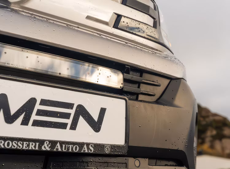 Lumen grillkit Performance CS20 Peugeot Partner 2024+