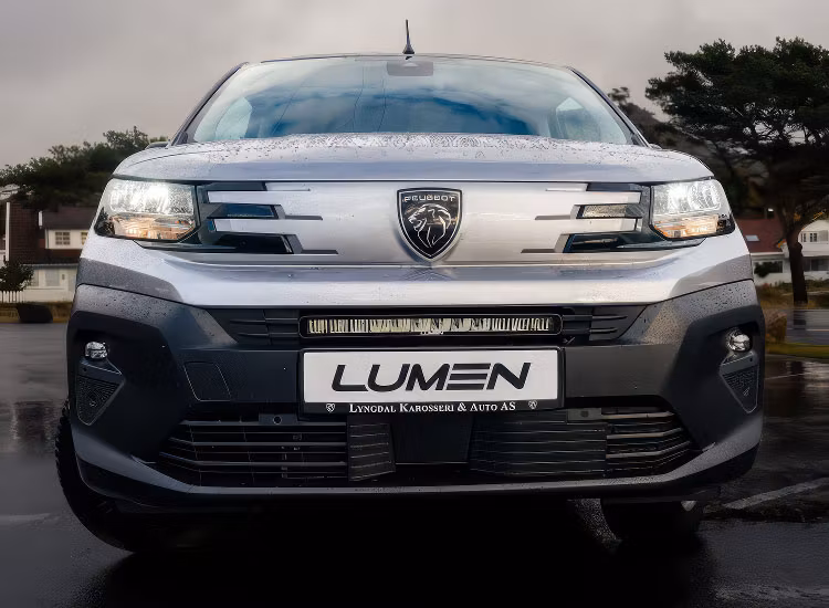 Lumen grillkit Performance CS20 Peugeot Partner 2024+