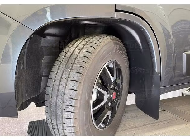 Lokari innerskärmar med stänkskydd. Ducato / Jumper / Boxer 2015