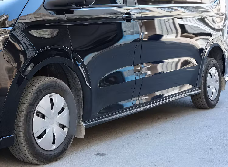 Skärmbreddare mattsvarta VW Transporter T6.1