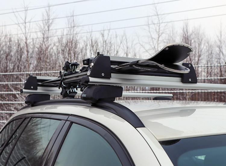 Skidhållare takräcke