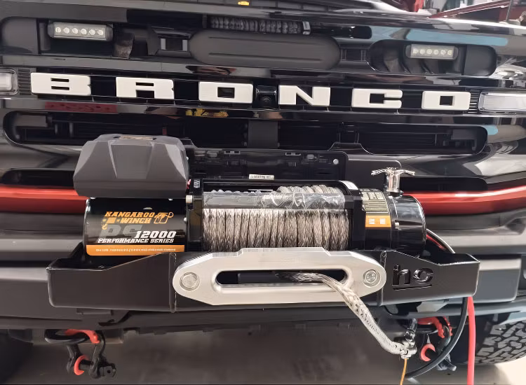 Vinschfäste HD Ford Bronco 2021+