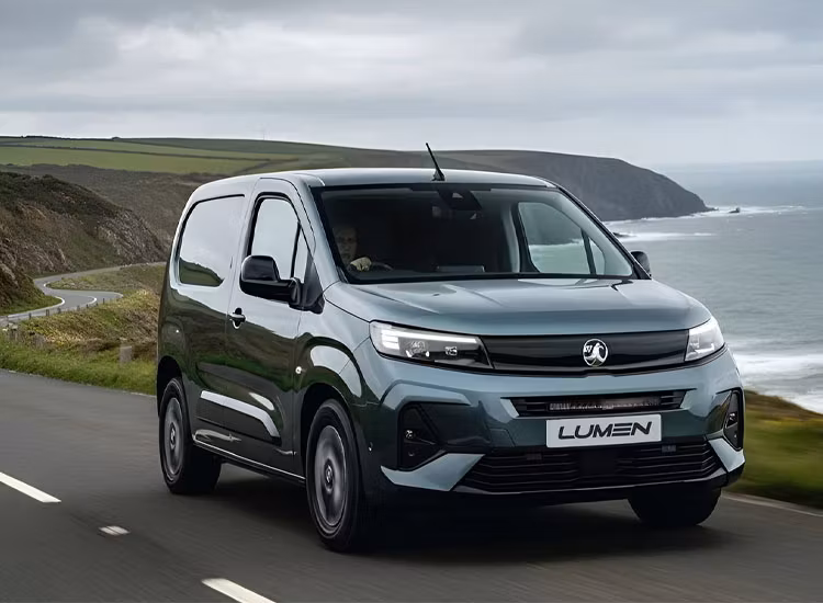 Lumen grillkit Performance CS20 Opel Combo 2024+