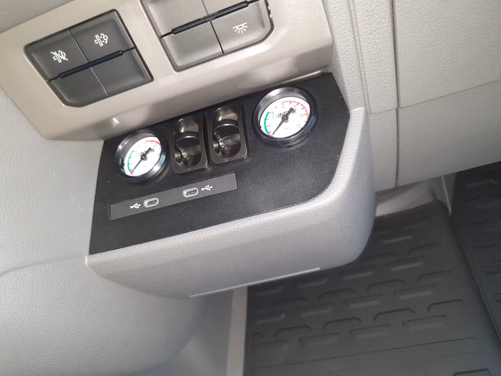 Intrak Luftfjädring Inkl. Kompressor VW Crafter / MAN TGE 2017+