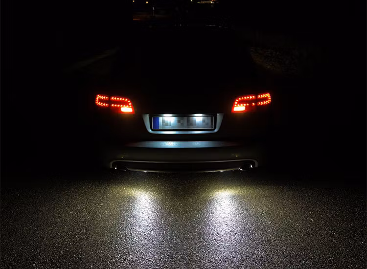 Supervision Edge backljuspaket 32W med backljuskablage