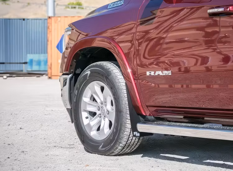 Stänkskydd Dodge RAM 1500 2019+