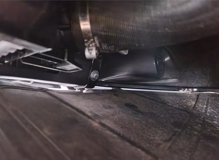Hasplåt motor / växellåda / kylare 2,5mm aluminium Fiat Ducato 2016+