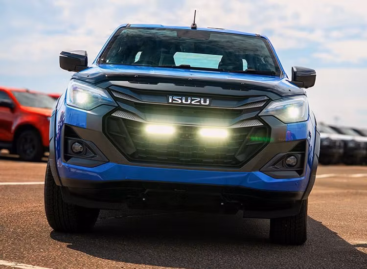 Extraljuskit Lazer Linear-6 Isuzu D-Max / D-Max EV 2026+