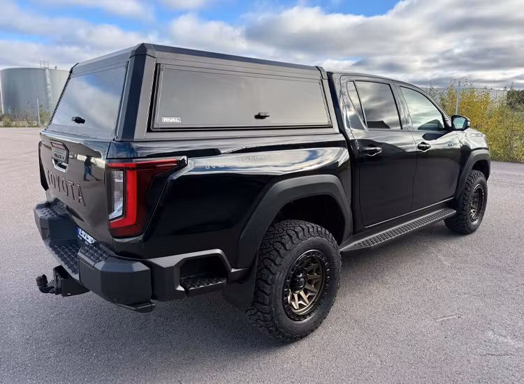 Rival Hardtop flakkåpa aluminium Toyota Hilux D/C 2027+