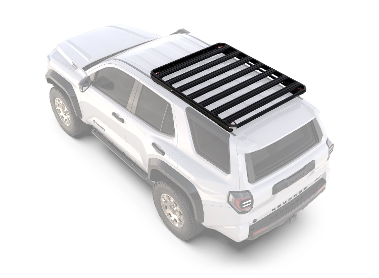 Front Runner Slimline 3 - monterad på Toyota 4Runner sedd snett bakifrån och ovanifrån