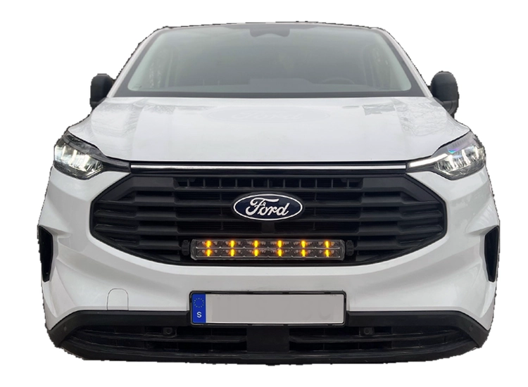 Extraljuskit NEAT SC Dual 600 Ford Transit Custom 2024+ – monterat på bilen