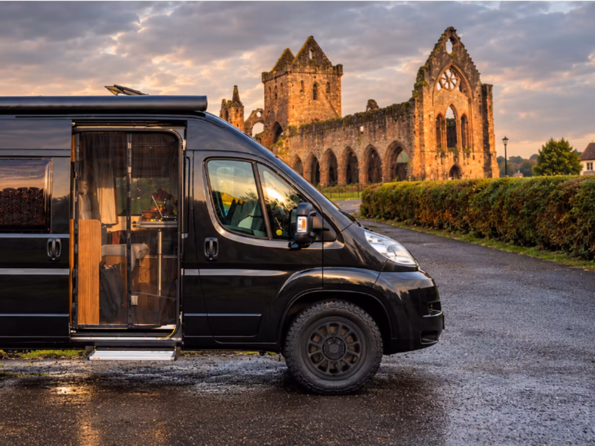 Black Rhino Alta Black 8X18 5X130 ET CB106 Ducato / Jumper / Boxer 2006+