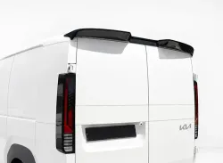 Takvinge Kia PV5 Cargo med dubbla bakdörrar