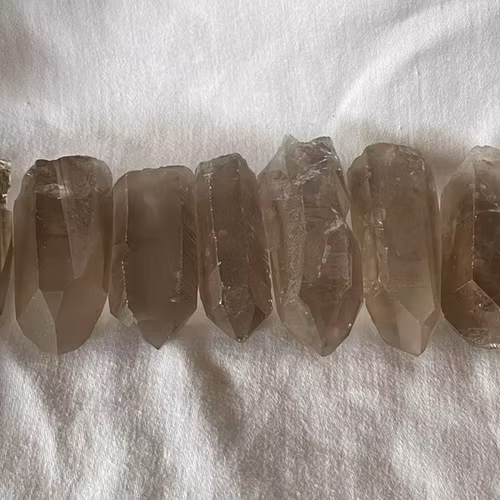 Rökkvartsspetsar (Lemurian)