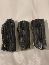 Svart Turmalin rå (små)