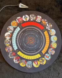 Pendelmatta med tarotbilder i gummi