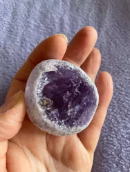 EMA ägg i Ametist (stor)