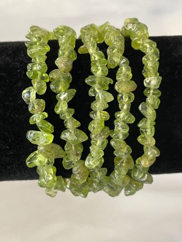Armband med Peridotchips