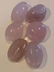 Rosenkvarts palmstone