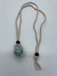 Makraméhalsband för kristall (beige)