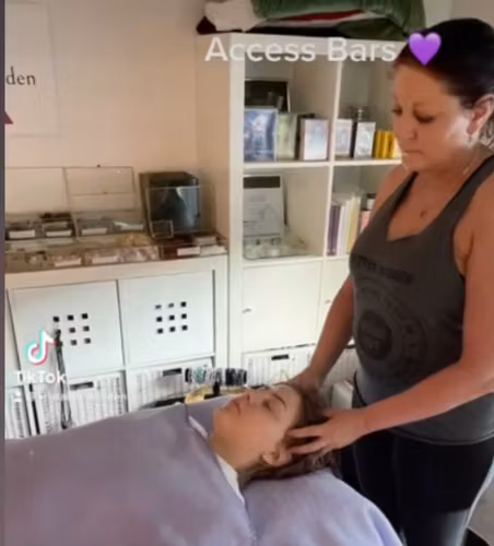 Access Bars 45 min (1 person)