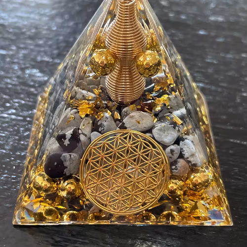 Orgonitpyramid (5)