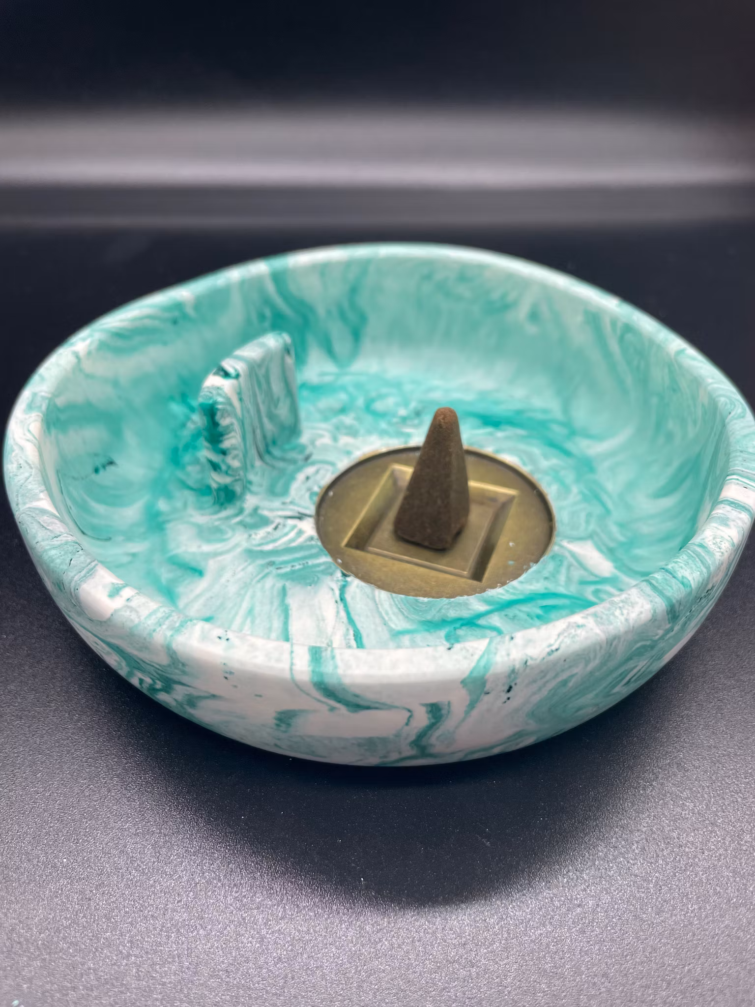 Jesmonite rund (grön) rökelsehållare för träbit