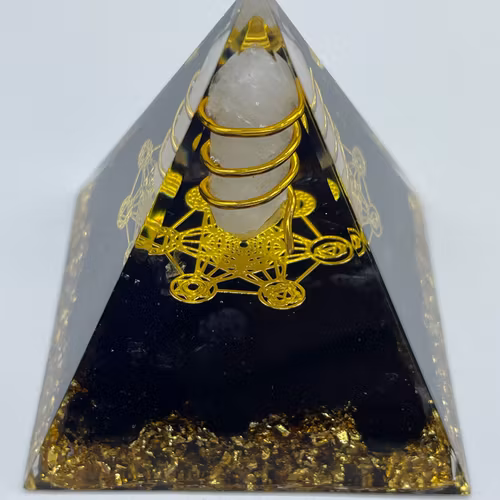 Orgonitpyramid (1)