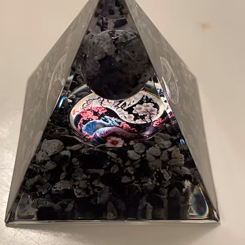 Orgonitpyramid (8)