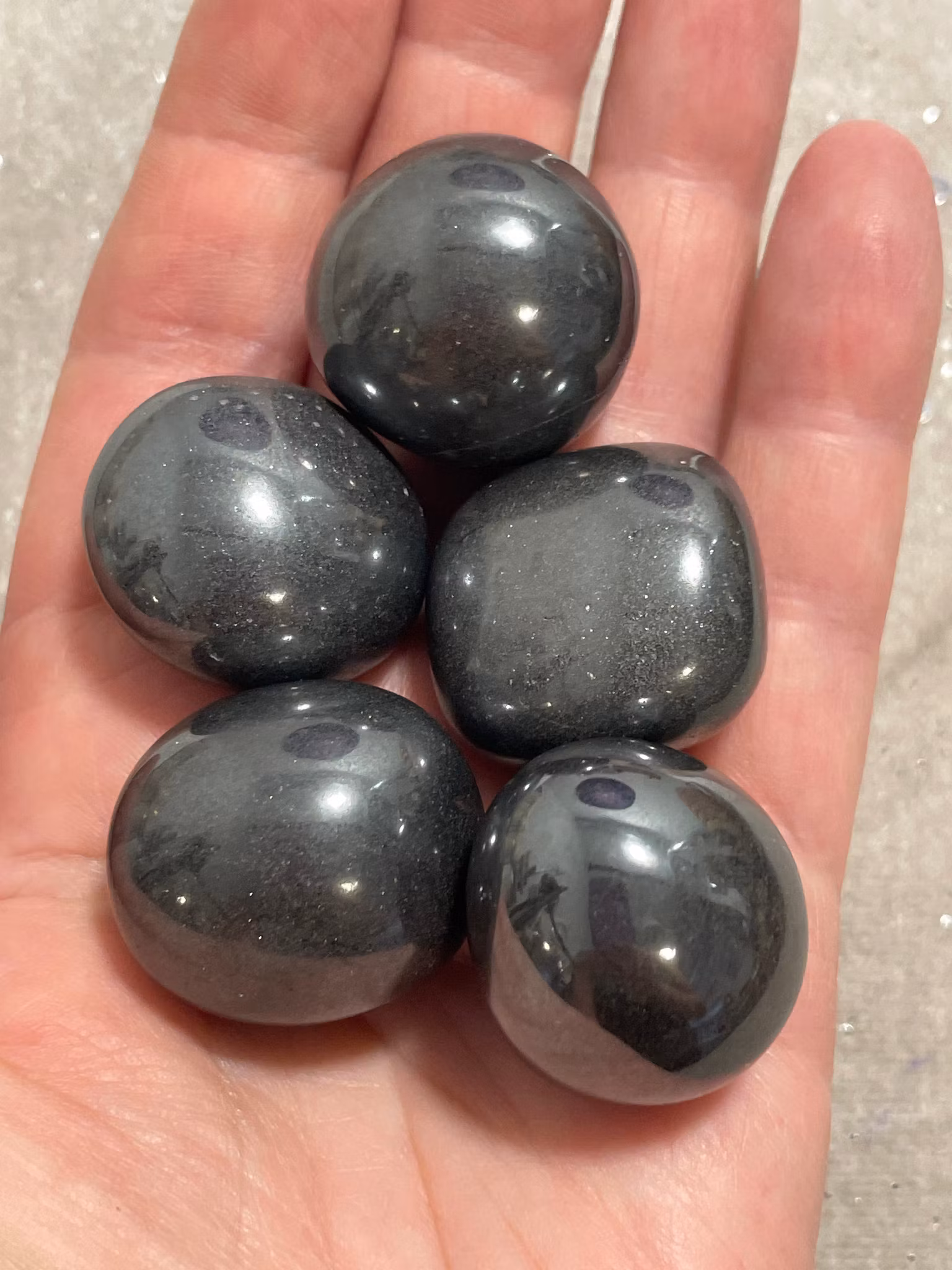 Hematit cuddlestone