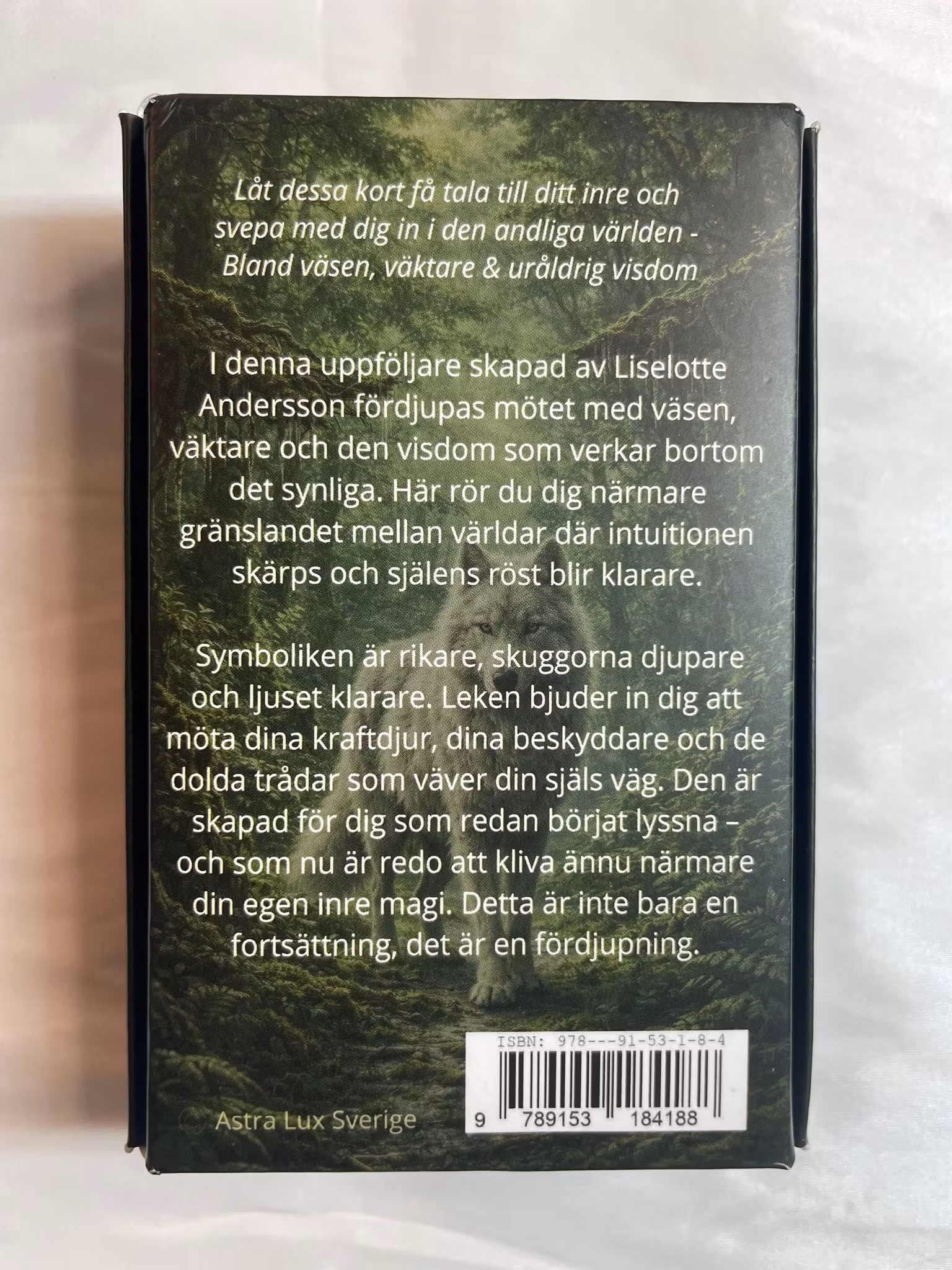 Tarot, bland väsen, väktare & uråldrig visdom