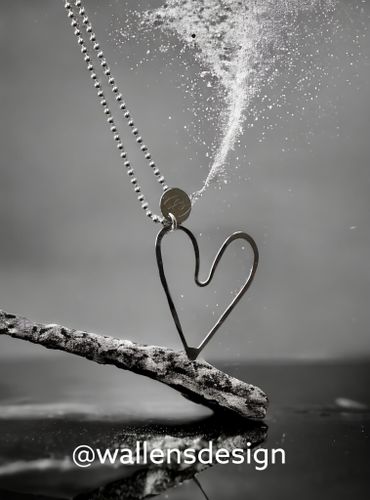 LOVE Original Silverhjärta - small