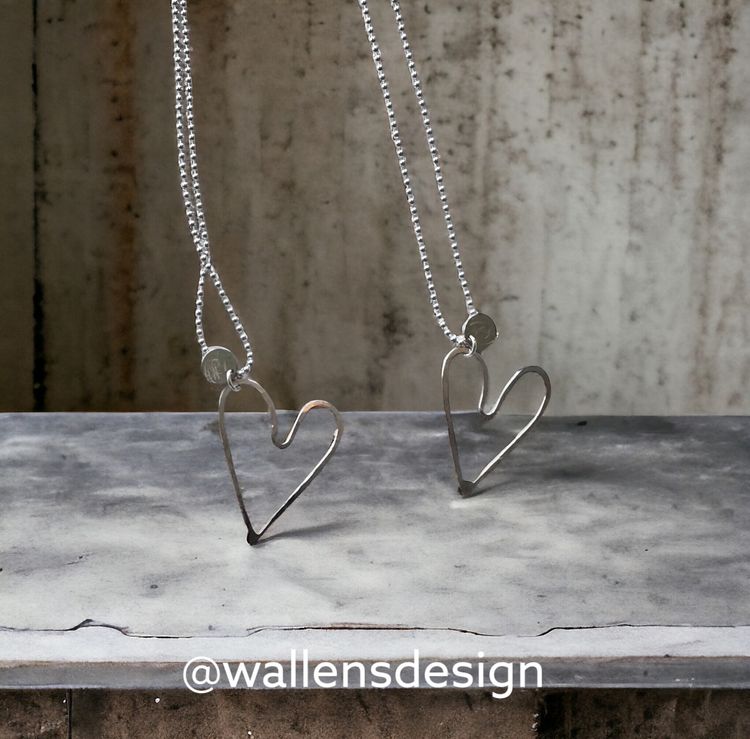 LOVE Original Silverhjärta - small