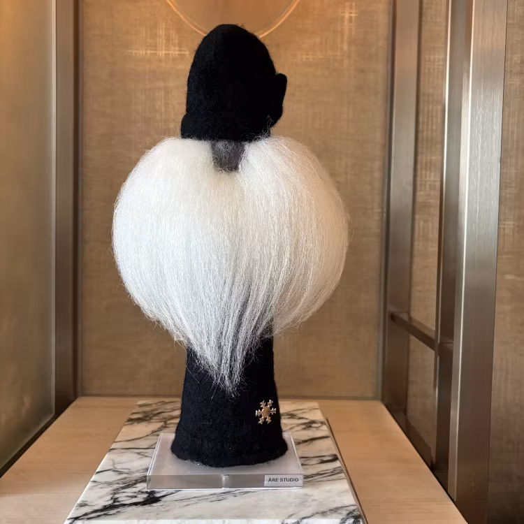 ÅRETOMTEN I ULLTEXTIL 31-32 CM HÖG ERBJUDANDE (BLACK WEEK) 50% OFF