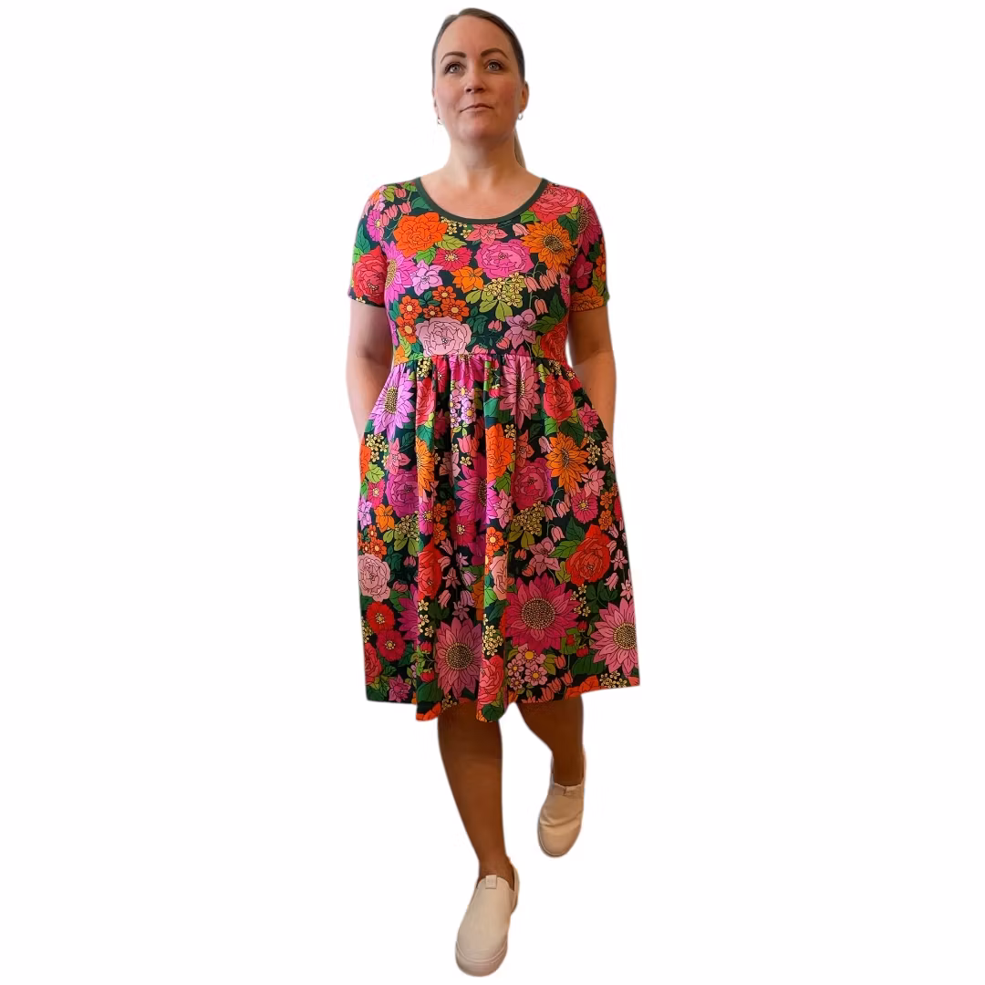 Elin Klänning - Eget Tygval
