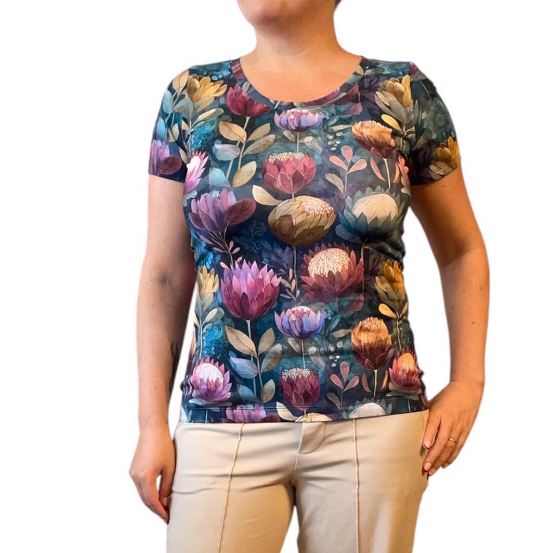 Jenna Topp Kort Ärm - Eget Tygval